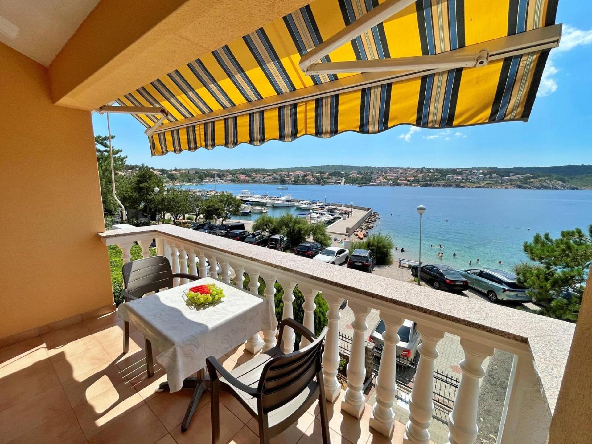 Villa Tiha Lili ชิโล ภายนอก รูปภาพ